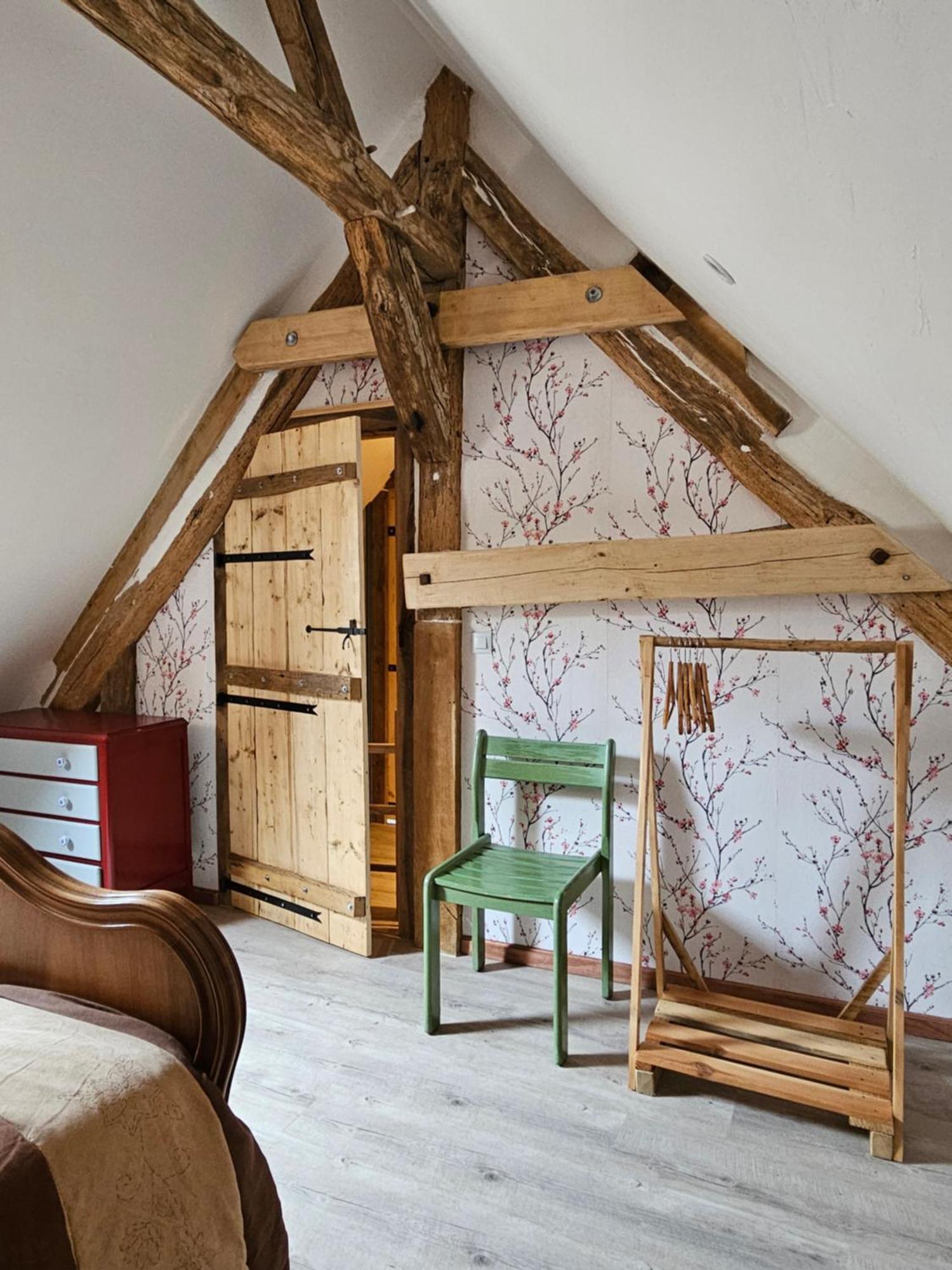Moulin De Galerne, Le Gite Du Boulanger Seigy 外观 照片